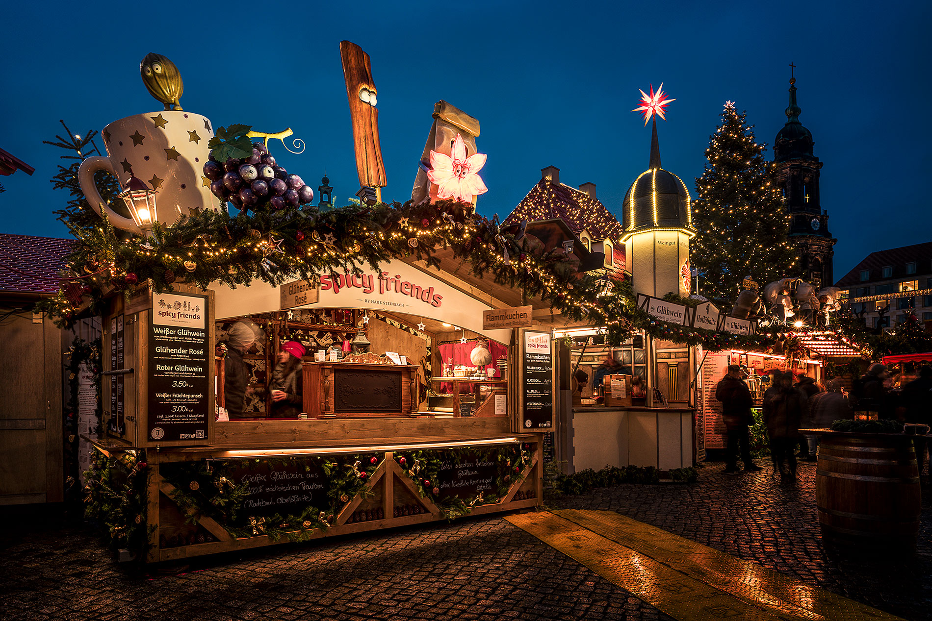 spicy friends Stand auf dem Weihnachtsmarkt